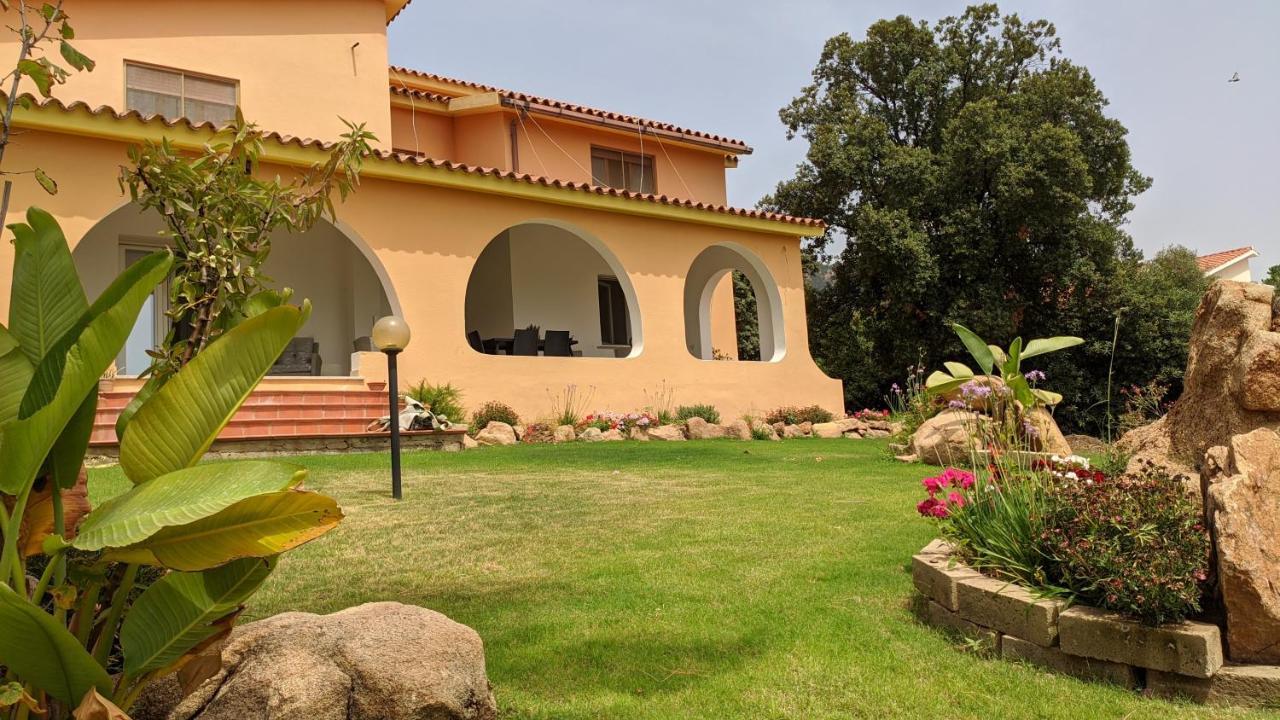 B&B Bentos Pula Di Lucarelli S Exterior foto